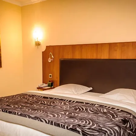 Les Saules Parc & - Teritoria Hotel Vonnas