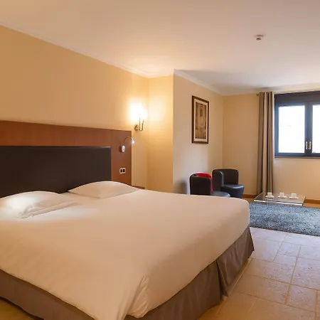 Les Saules Parc & - Teritoria Hotel Vonnas