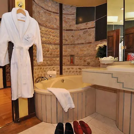 Les Saules Parc & - Teritoria Hotell Vonnas